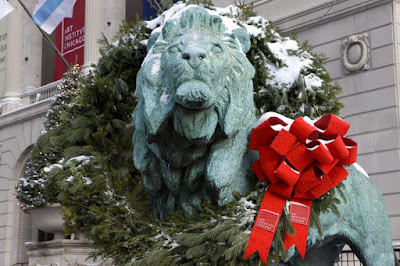 Art Institute Wreathed Lion