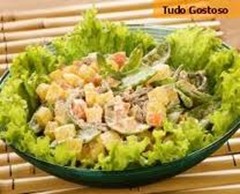 Salada de carne desfiada