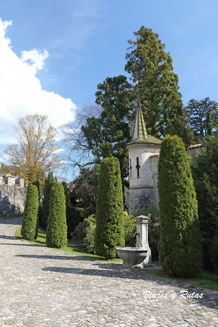 Jardines del castillo de Oberhofen - Suiza