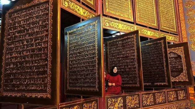 Wisata Bayt Al-Quran Raksasa