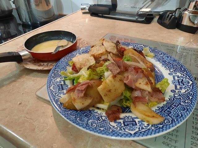 Apple, Pear and Bacon Salad