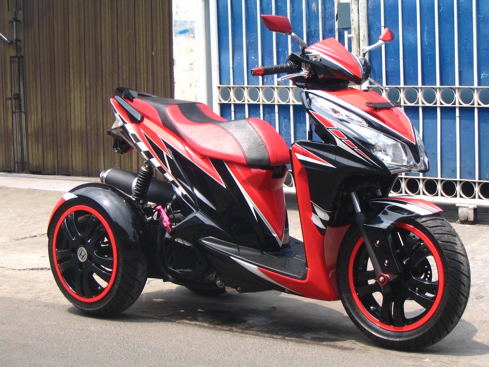 Oracle Modification Concept Modifikasi Motor Roda Tiga