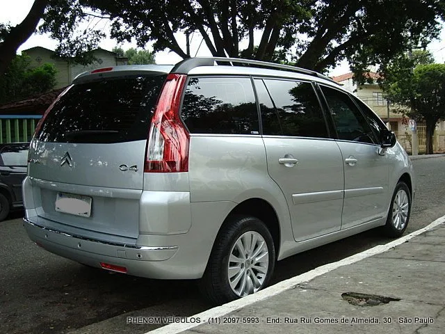 Citroen C4 Grand Picasso Exclusive dianteira