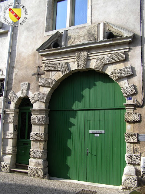 TOUL (54) - Hôtel Pimodan (XVIIe siècle)
