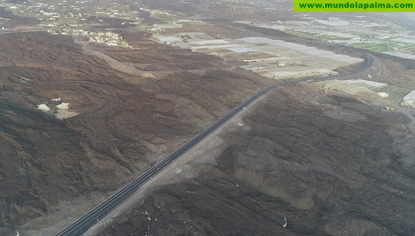 Entra en servicio la carretera de La Costa que restituye la movilidad en el Valle de Aridane tras la erupción volcánica