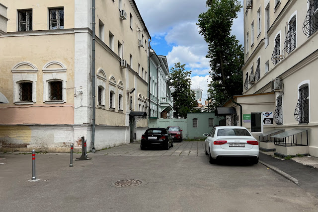 Воронцовская улица, дворы
