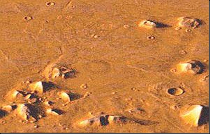 pyramids in cydonia