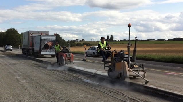 Vloerzagen - autosnelweg E411 - Wegenisbeton zagen - Diabeton