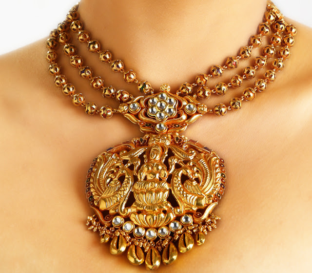 Indian Jewellery and Clothing: Divine temple jewellery 