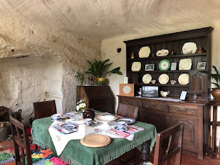 Kinver Rock House Kitchen