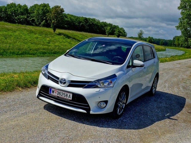 Toyota Verso 2013