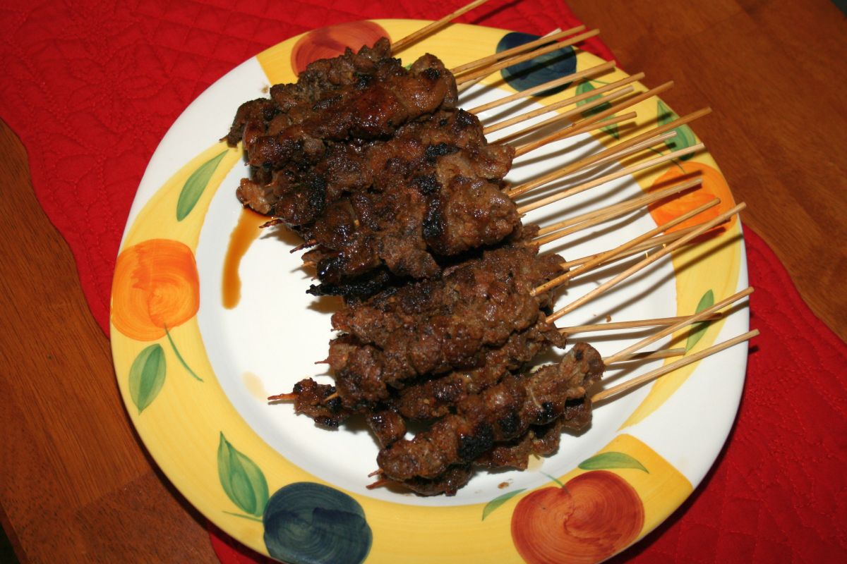 Dapur Komplit: Sate Babi Manis