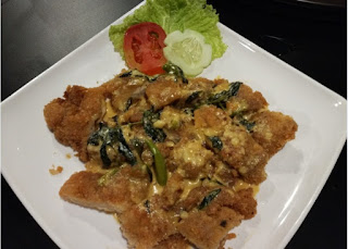 Ayam daun kemangi