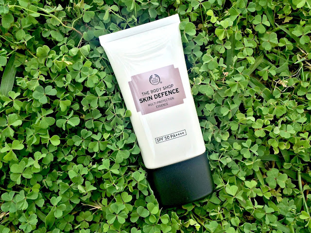 The Body Shop Skin Defence Multi-Protection Essence
