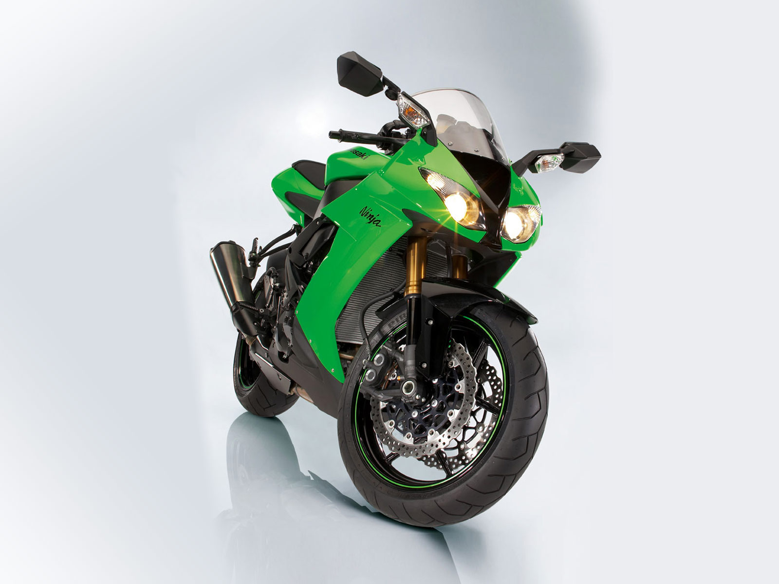  gambar  motor  KAWASAKI Ninja  ZX  10R 2008 specs