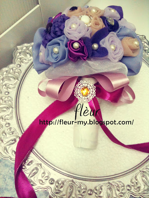 lilac, flower, bouquet, handbouquet, pearl, purple, brooch, fleur, handmade, diy, crafts, pengantin, kahwin, nikah, tunang, bunga tangan