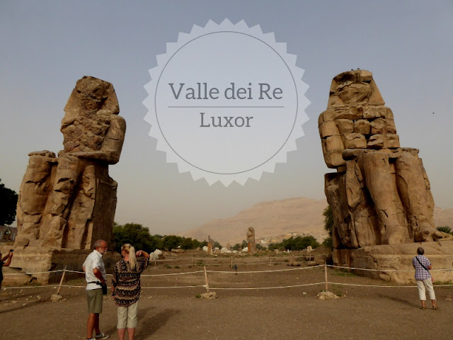 Escursione alla Valle dei Re e Medinet Habu. I memnoni all'inizio della valle