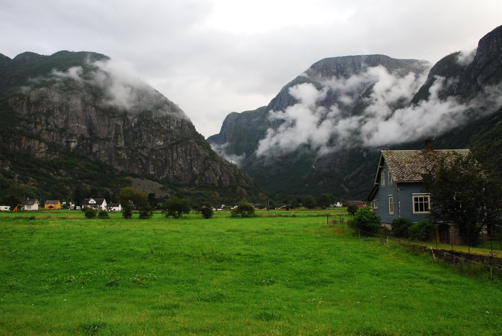 Travels in Norway: Day 10 - Rosendal to Eidfjord