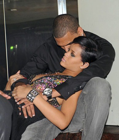 Rihanna and Chris Brown Talking?