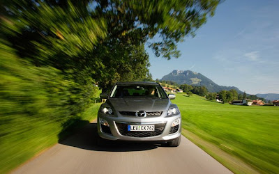 2010 Mazda CX-7 Diesel Front View