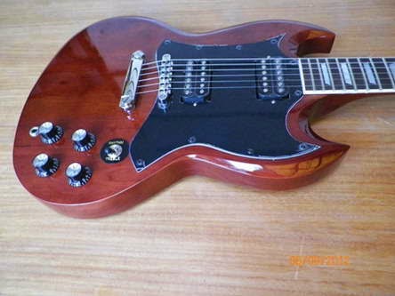 http://unikdanhobby.blogspot.com/2013/09/gitar-gibson-rp.html