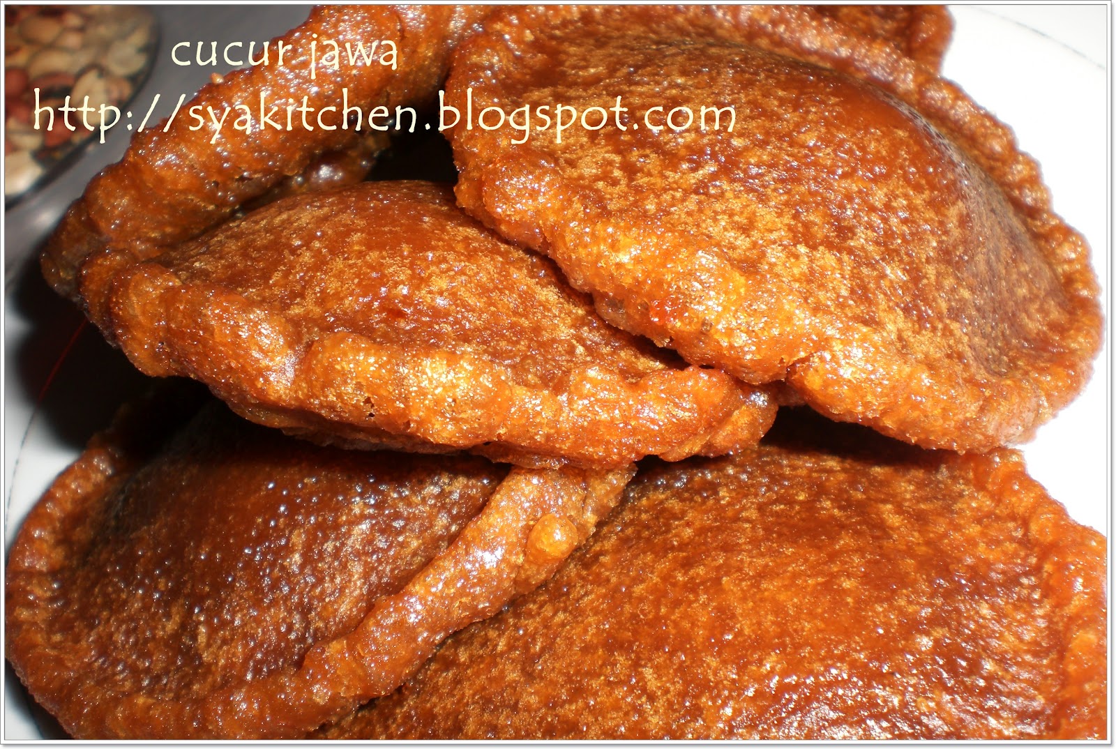 SEg@laNy@ diSiNi: CUCUR JAWA @KUIH TOPI