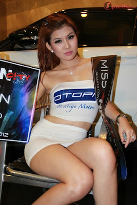 Miss HIN City Jakarta Mei Zhu