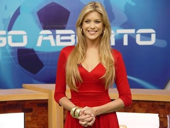 Apresentadora Larissa Erthal faz ensaio sensual Galeria Esporte Uol