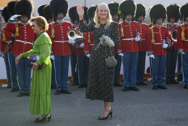 Queen Mary wore a floral eyelet dress by Zimmermann, Crown Princess Mette-Marit wore a Melanie blouse and skirt by Pia Tjelta