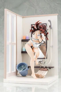 Figura 1/6 de Chizuru Mizuhara en bikini de maid con base de baño por Hakoiri Musume, versión estándar y limitada.