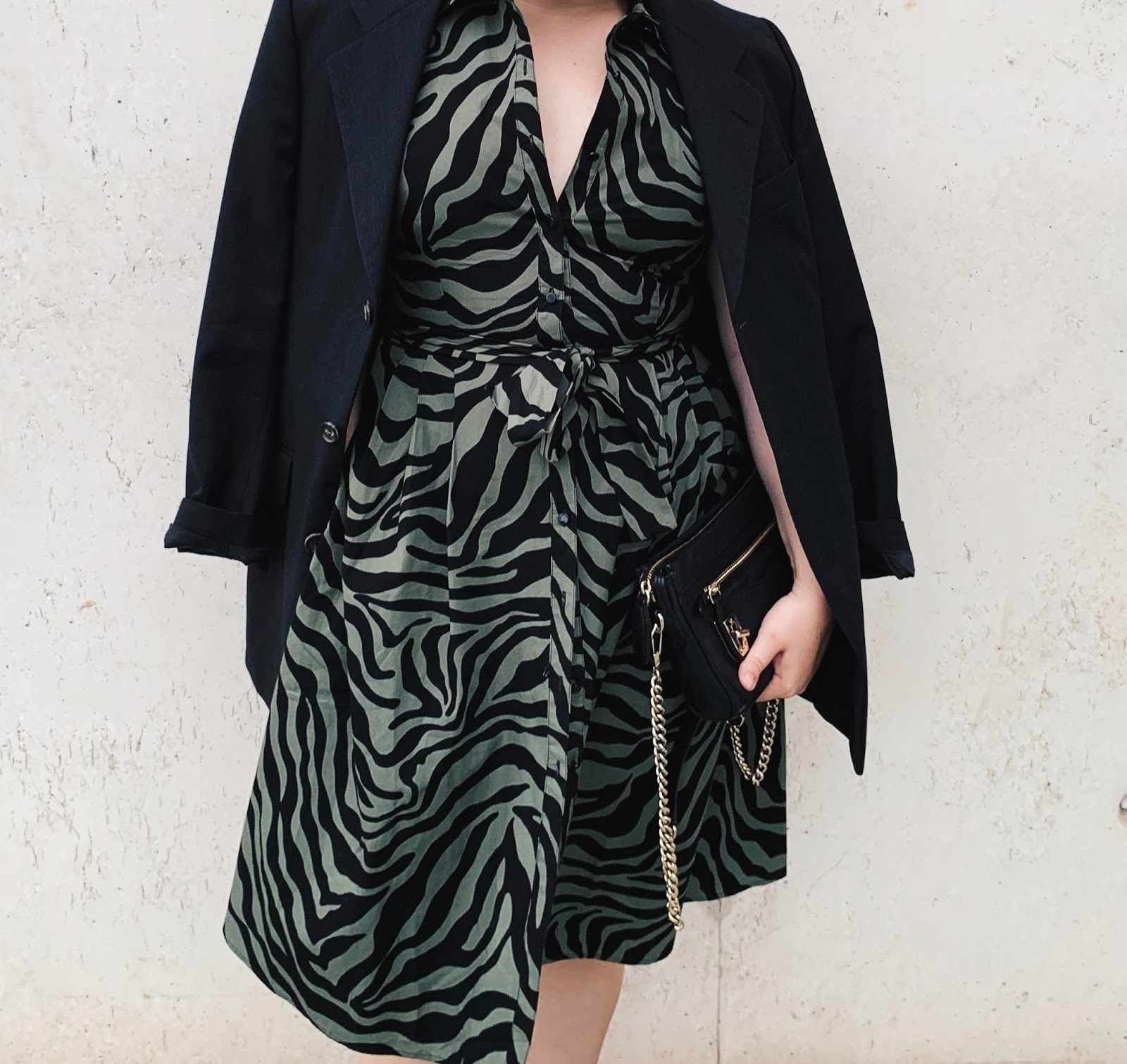 Outfit: Zebra Stripes 