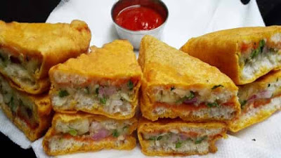 Paneer Stuffed Bread Pakoda