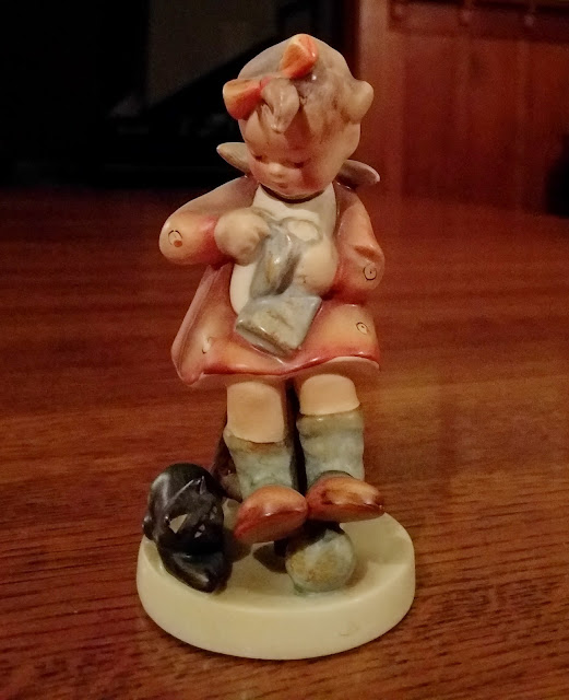 hummel figurine