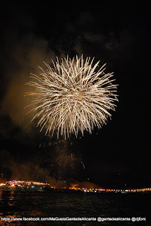 FOTO-FUEGOS-ARTIFICIALES-ALICANTE @gentedealicante 31