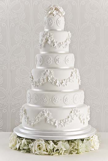 My perfect wedding cake: Maisie Fantasie Wedding cakes