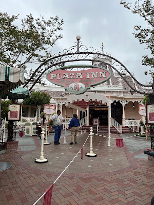 Plaza Inn Restaurant Disneyland