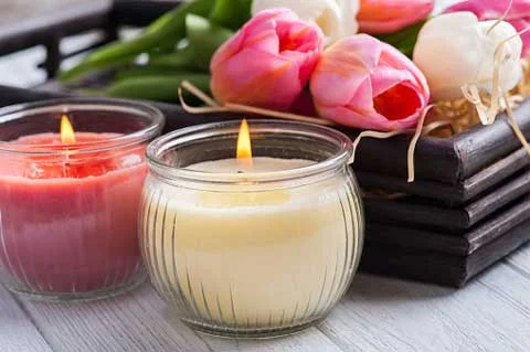 kado pernikahan untuk teman lilin aromaterapi