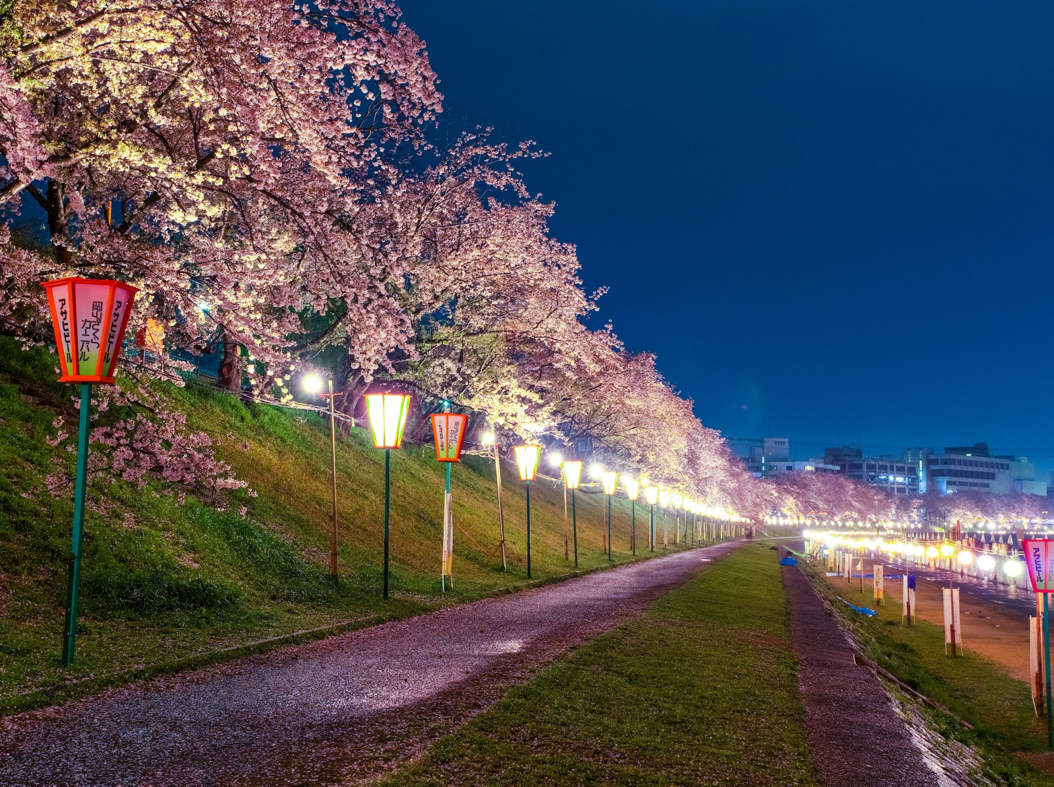 美しい夜景の壁紙まとめ 高画質2560px Idea Web Tools 自動車とテクノロジーのニュースブログ