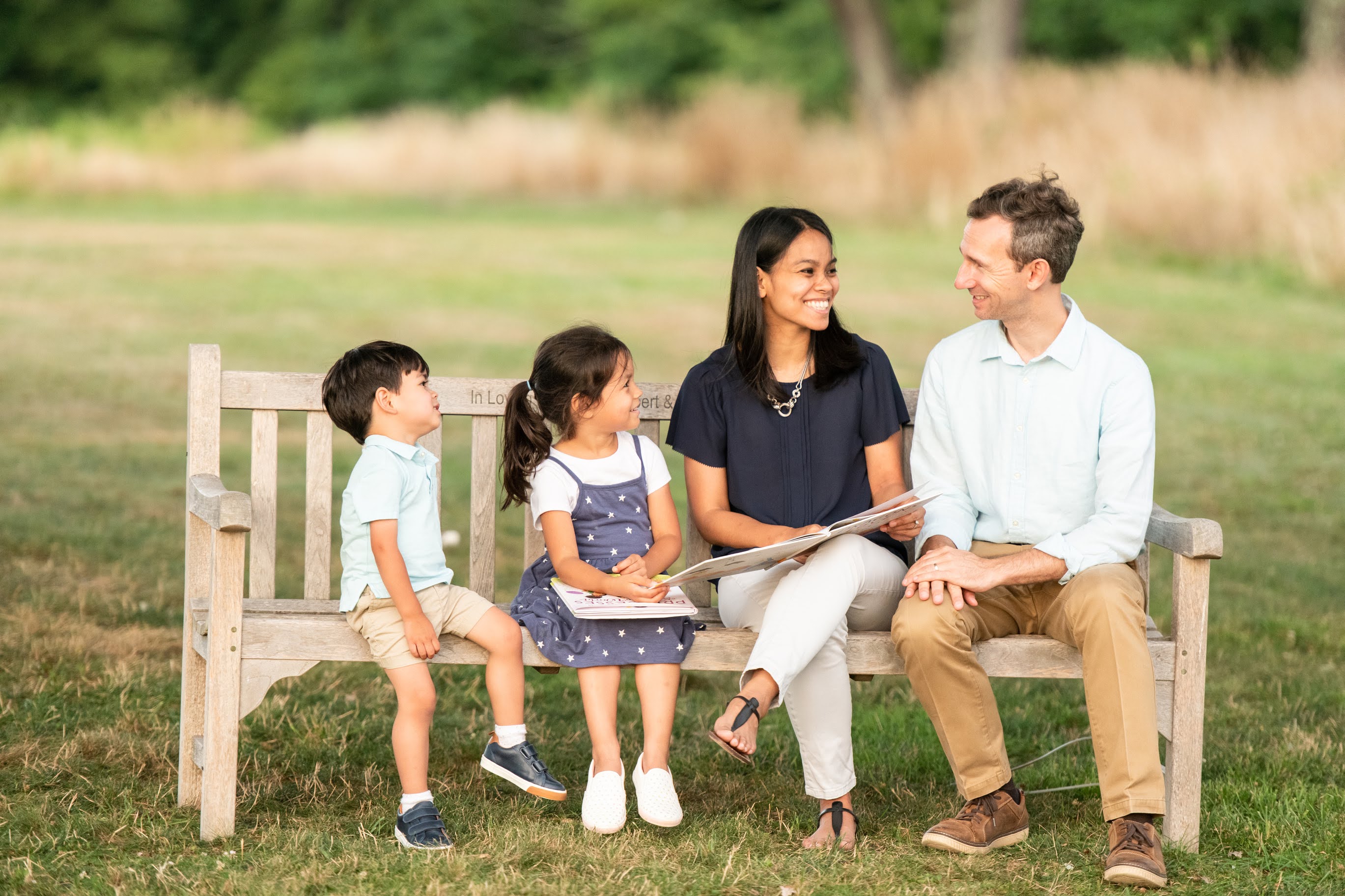 Fairfield County Family Photo Shoot | Photo by Erica Carryl - Vine & Branch Photography | Taste As You Go