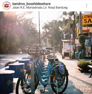 https://www.narasilia.com/2018/12/naik-kereta-ke-tempat-wisata-murah-dekat-stasiun-Bandung.html