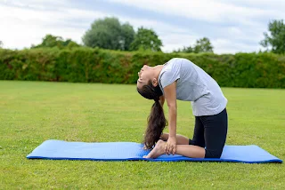 camel pose for weight loss