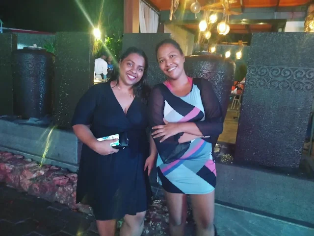 "Shachem Lieuw and her friend Charisa at Tangelo in Paramaribo"