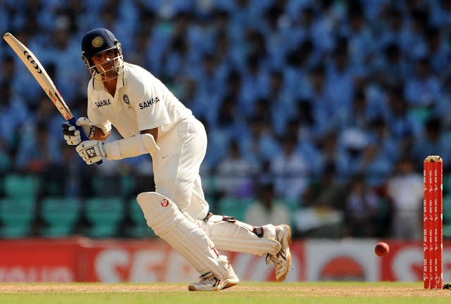 Rahul Dravid playing