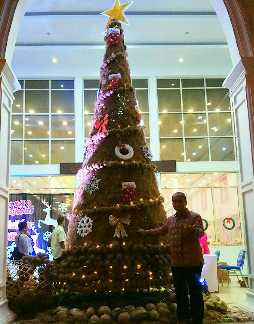 Pohon Natal Kreatif Dari Sabut Kelapa Gorontalo