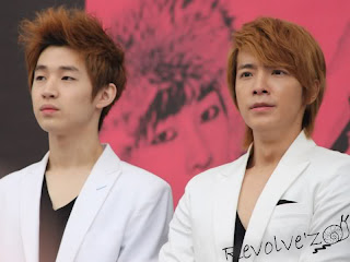 Lirik dan Terjemahan Donghae & Henry - This Is Love