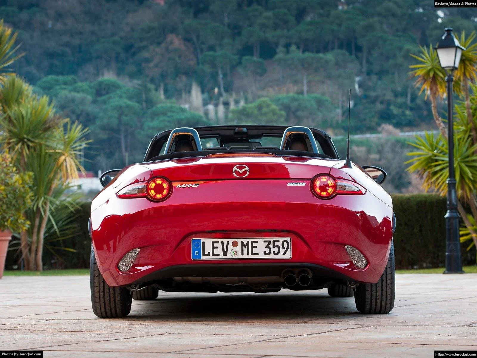 Hình ảnh xe ô tô Mazda MX-5 2016 & nội ngoại thất