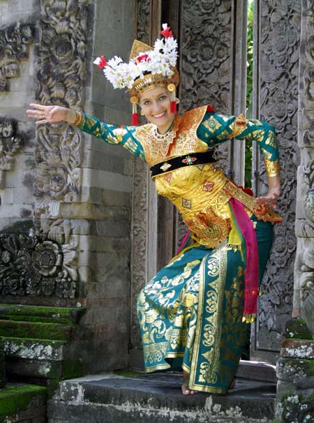 artikel budaya indonesia