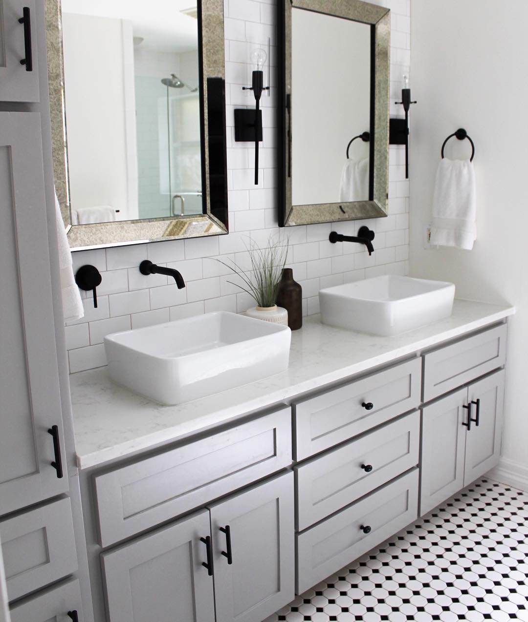 Shabby Chic Bathroom Decor Designs And Inspiration Homeshabby
