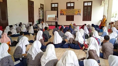 Ratusan Pelajar SMPN se-Kabupaten Bima Belajar Bersama di Museum Asi Mbojo