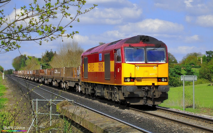 60019 in EW&S red livery